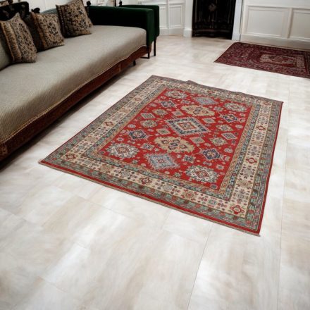 Kazak preproga 151x200 cm – orientalski dizajn in ročna kvaliteta