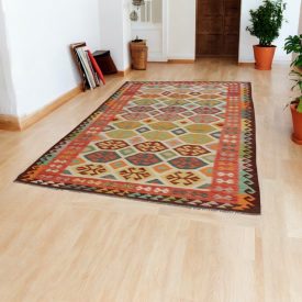 Ročno tkana preproga Kilim Chobi 197x303 cm – orientalska volna