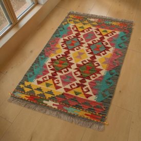 Volnena Kilim preproga 59x92 ročno tkani Kilim