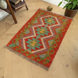 Volnena Kilim preproga 59x89 ročno tkani etnični Kilim