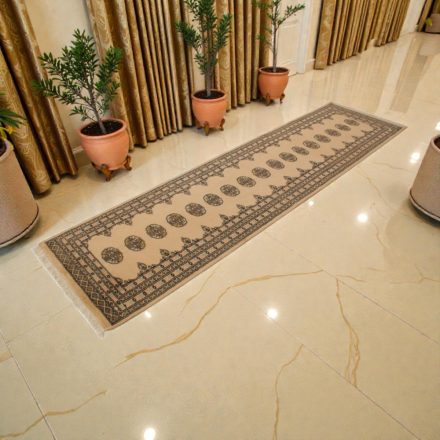 Tekač preproga bež Bokhara 305x80 ročno vozlana pakistanska preproga