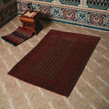 Molitvena preproga Mushwani 93x129 ročno vozlana nomadska preproga