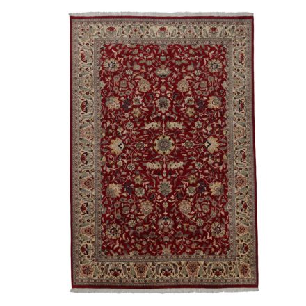 Perzijska preproga Isfahan 214x312 ročno vozlana iranska preproga za dnevno sobo