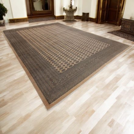 Velika preproga Bukhara 553x376 cm – bordo pakistanska orientalska preproga