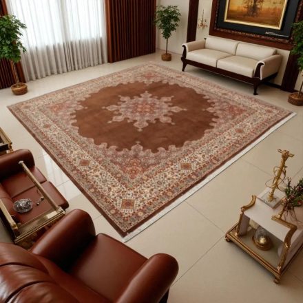 Perzijska preproga Moud 247x251 cm – velika ročno vozlana preproga za dnevno sobo