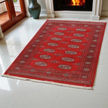 Ročno vozlana Bukhara 94x159 cm – bordo pakistanska preproga