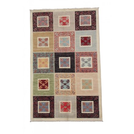 Orientalska preproga bravna Aikat 117x188 moderna orientalska preproga