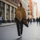 Eleganten šal zlato-črn 215x105 tanek ženska ruta