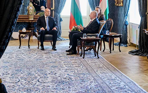 Polaganje preprog v uradu predsednika Republike Madžarske